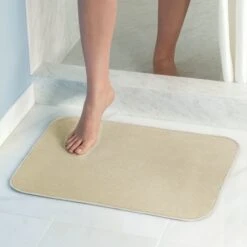 IDesign 16210 Bath Mat InterDry 24" L X 18" W Wheat Microfiber Polyester Wheat